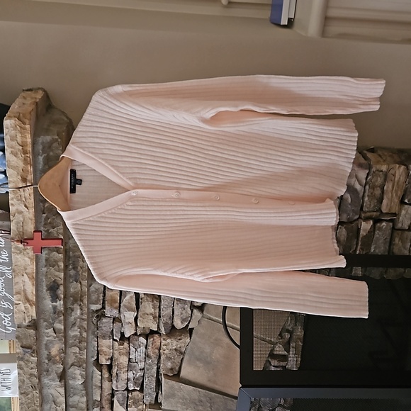 🆕Burberry London Wool Cardigan Sweater - Picture 1 of 7